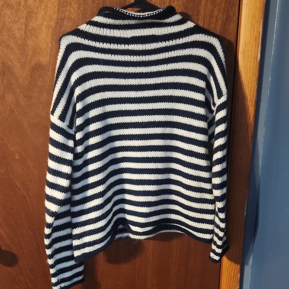 Alpaca Wool Nautical Striped Sweater with Lobster Design - Picture 5 of 6